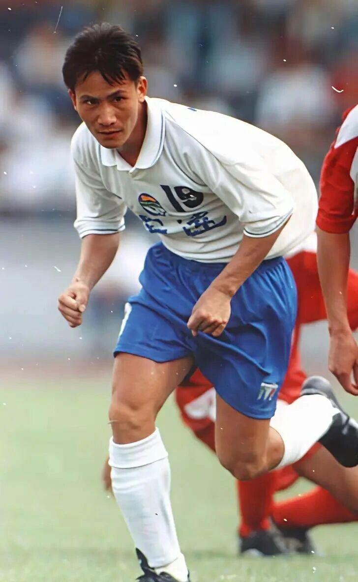 v体育-广东队19朝元老，职业化元年宏远最佳射手，湛江吴川球员，李朝阳